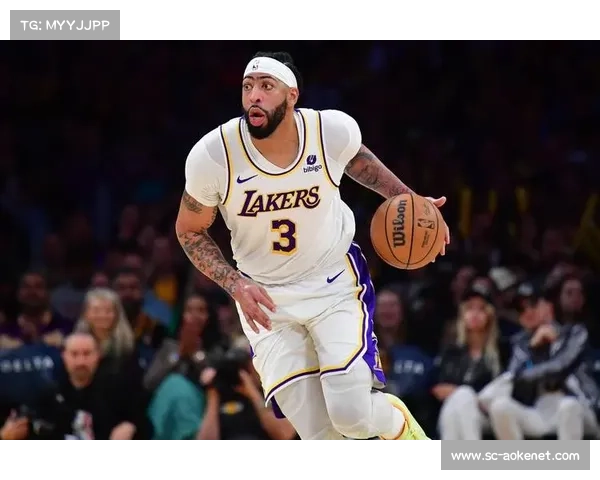 安东尼·戴维斯：从内线统治到攻防全能的篮球天赋之路