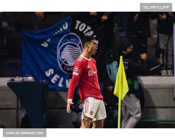 C罗与曼联的完美融合，高清壁纸带你领略经典瞬间